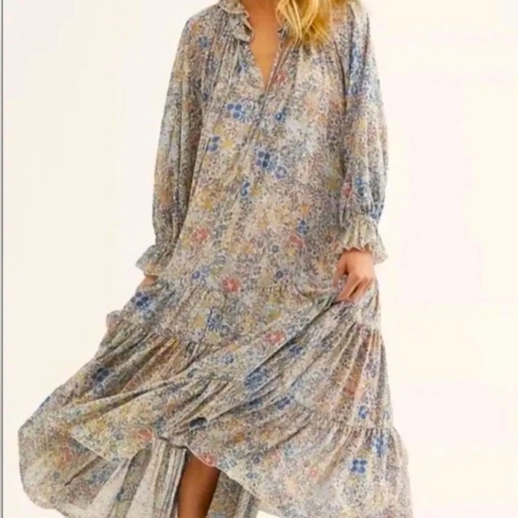 Free People Dresses & Skirts - Free People Floral Maxi Dress - Multicolor